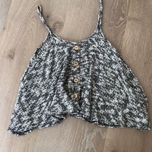 Salt and Pepper Swing Tank